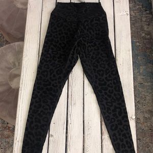 Balance Athletica Lux Black Panther legging Small
